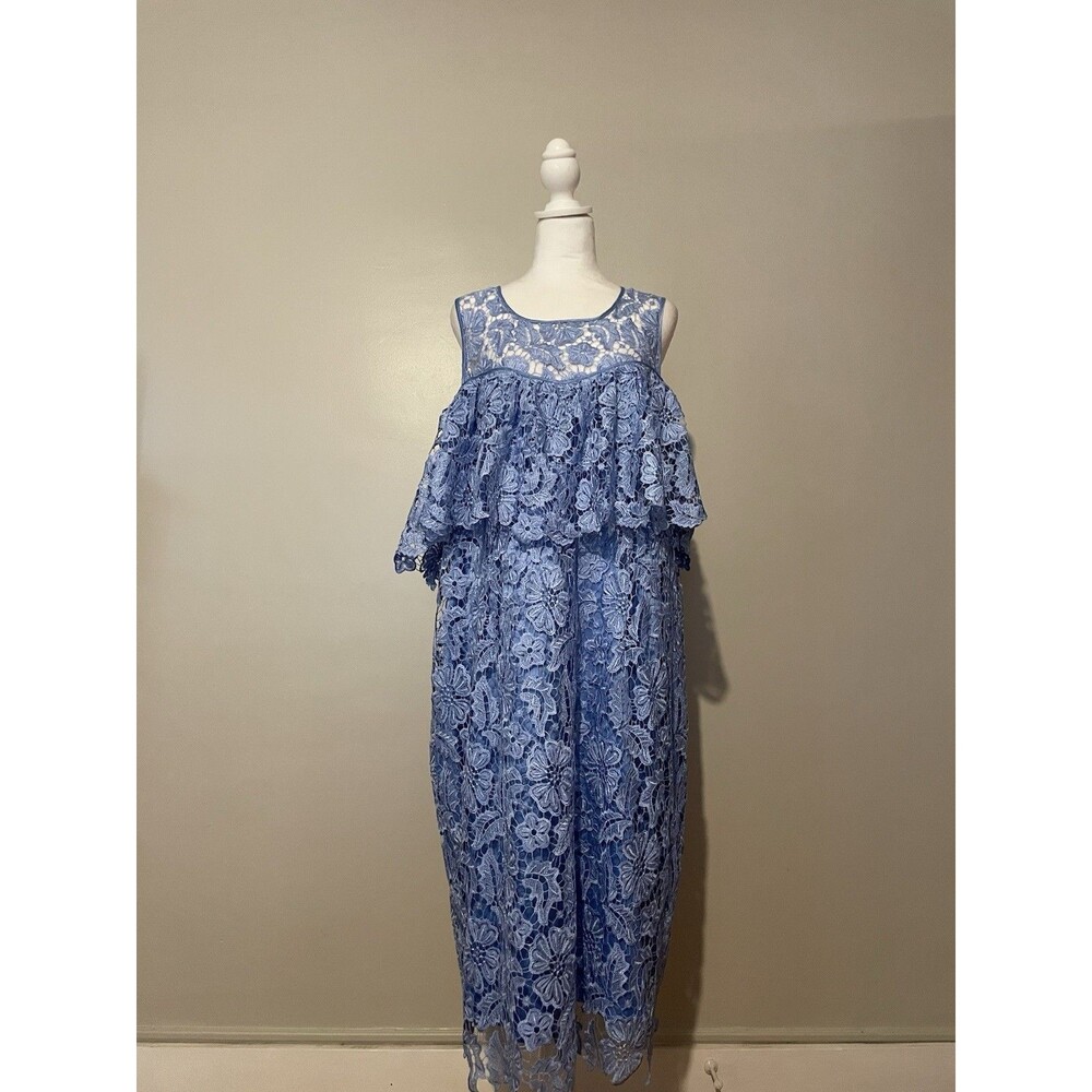 ELOQUII Tiered Lace Maxi Dress 22 Light Ocean Blue Romantic Capelet